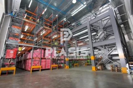 Standalone office building 9450m²  - 2