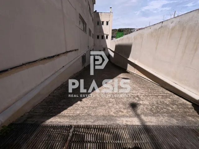Αποθήκη 350τ.μ.  - 3
