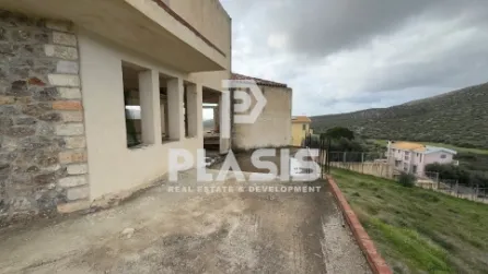 Detached house 670m²  - 3