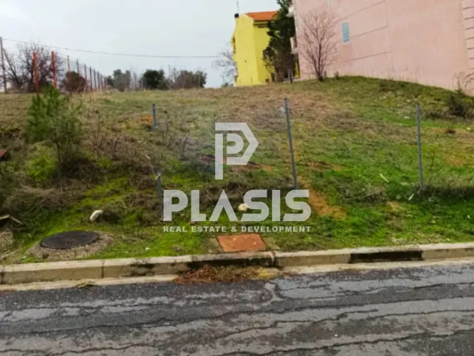 Plot 450m²  - 3