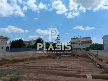 Οικόπεδο 830τ.μ.  - 2