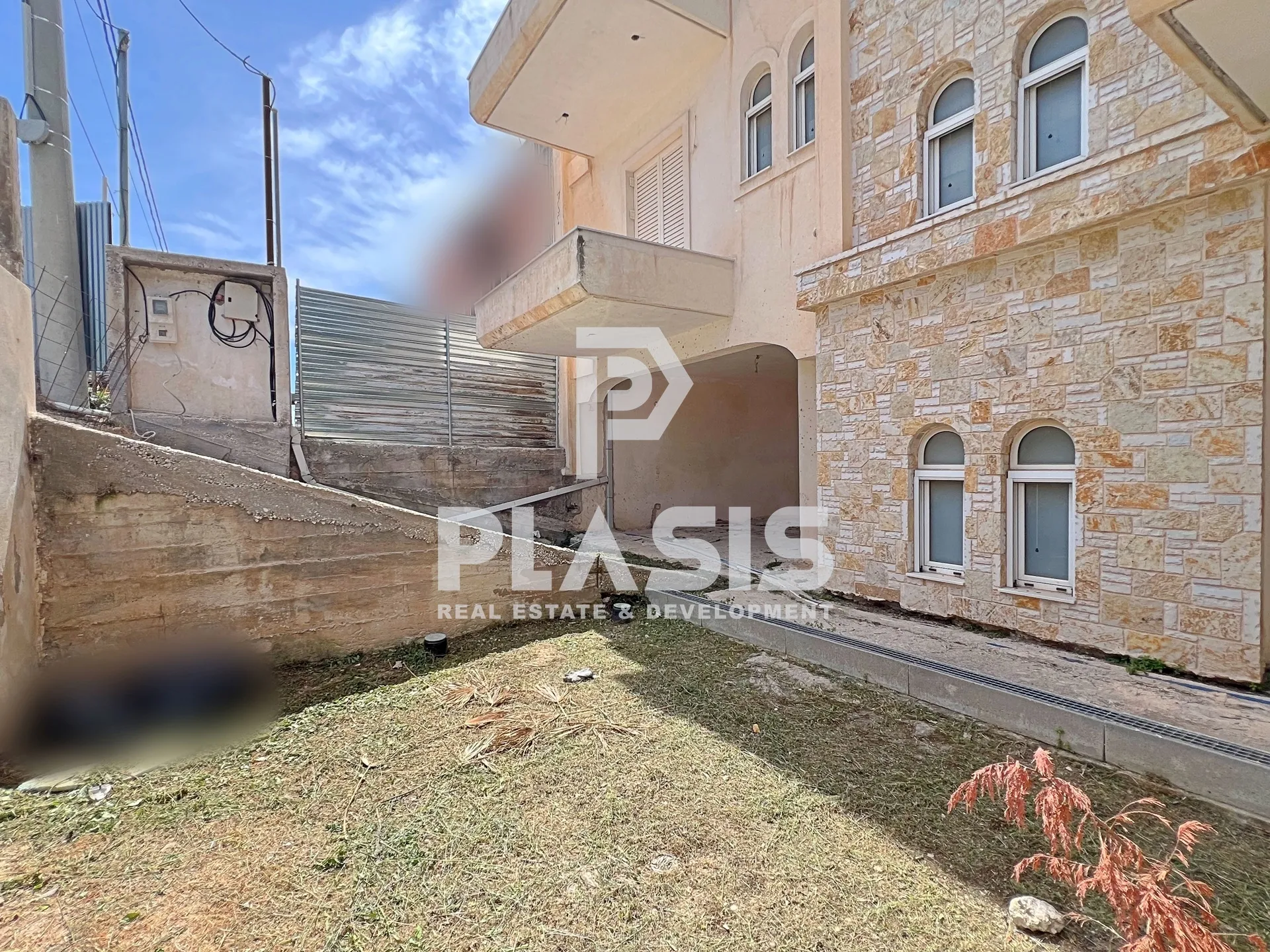 Αυτόνομο κτήριο κατοικιών 347τ.μ.  - 2