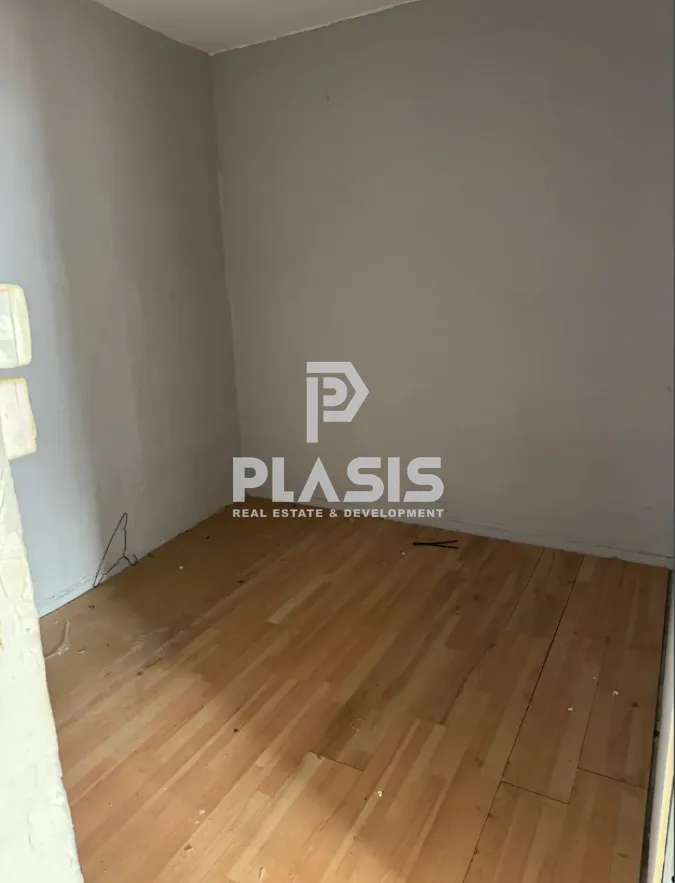 Shop 60m²  - 5