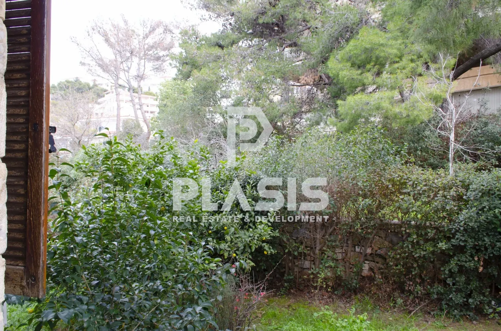 Plot 941m²  - 2