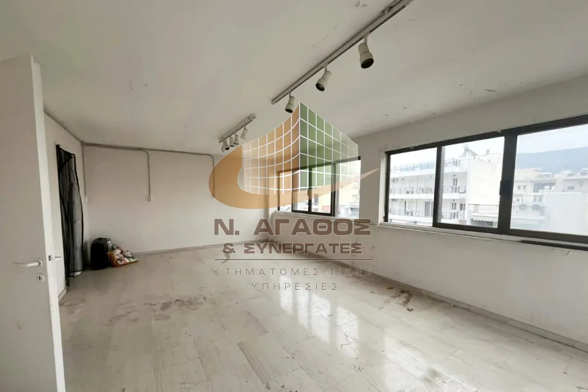 Hall / Showroom 135m²  - 3