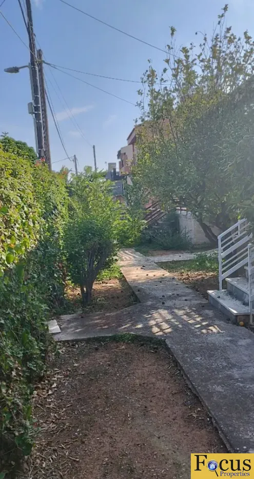 Οικόπεδο 1760τ.μ.  - 4