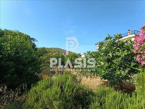 Οικόπεδο 330τ.μ.  - 2
