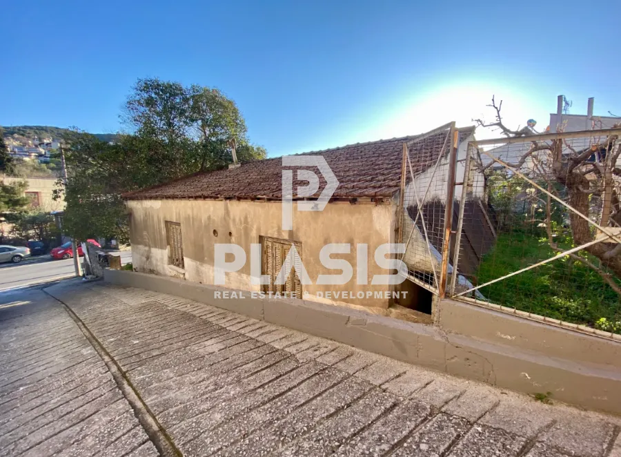 Plot 295m²  - 3