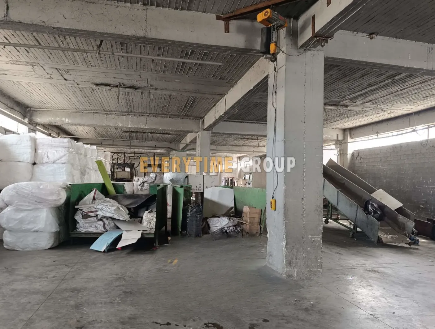 Βιοτεχνικοί / Βιομηχανικοί χώροι 3000τ.μ.  - 4