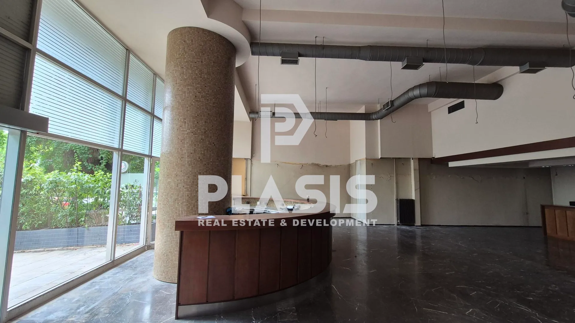 Shop 320m²  - 2