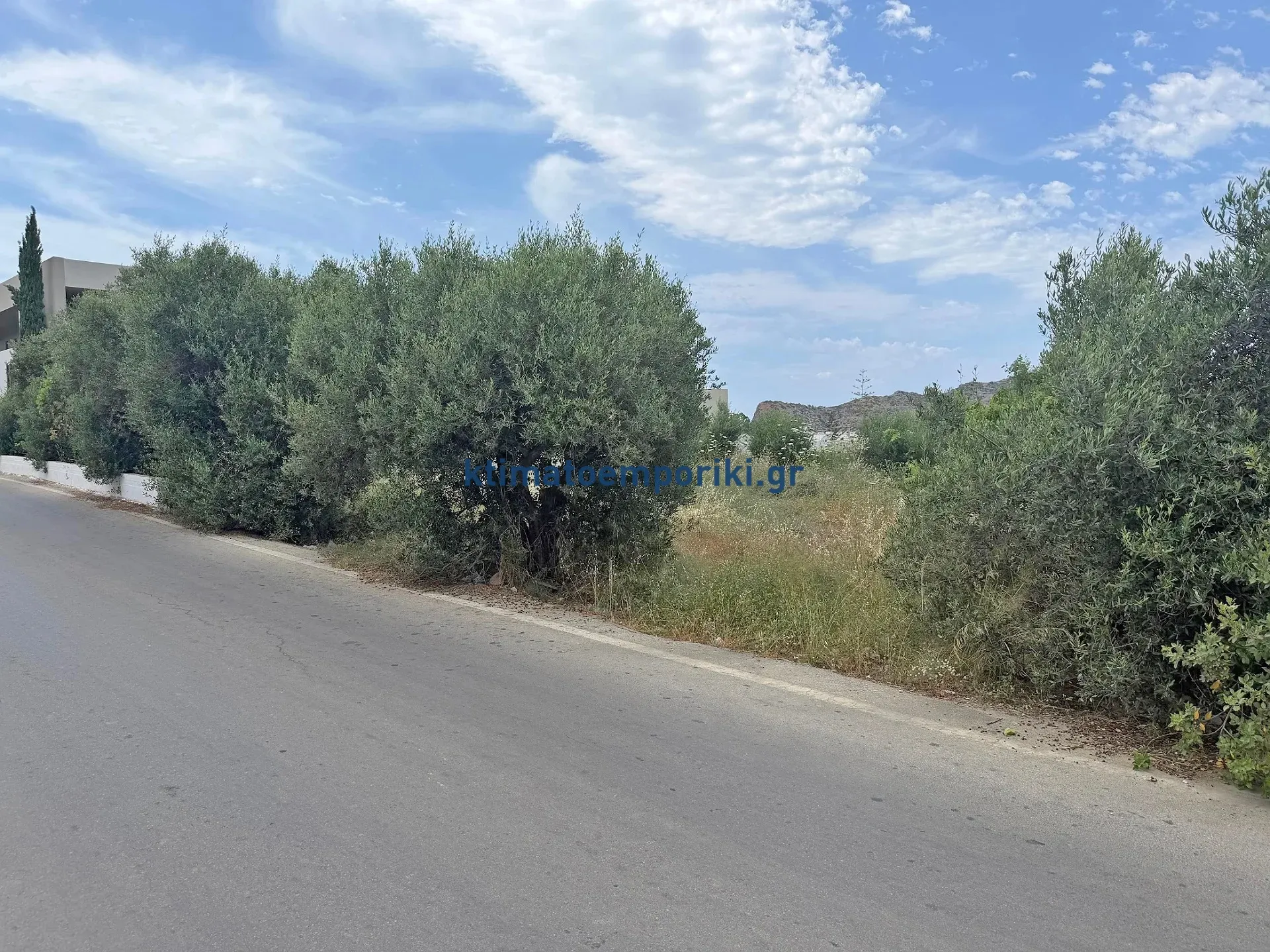 Plot 850m²  - 3