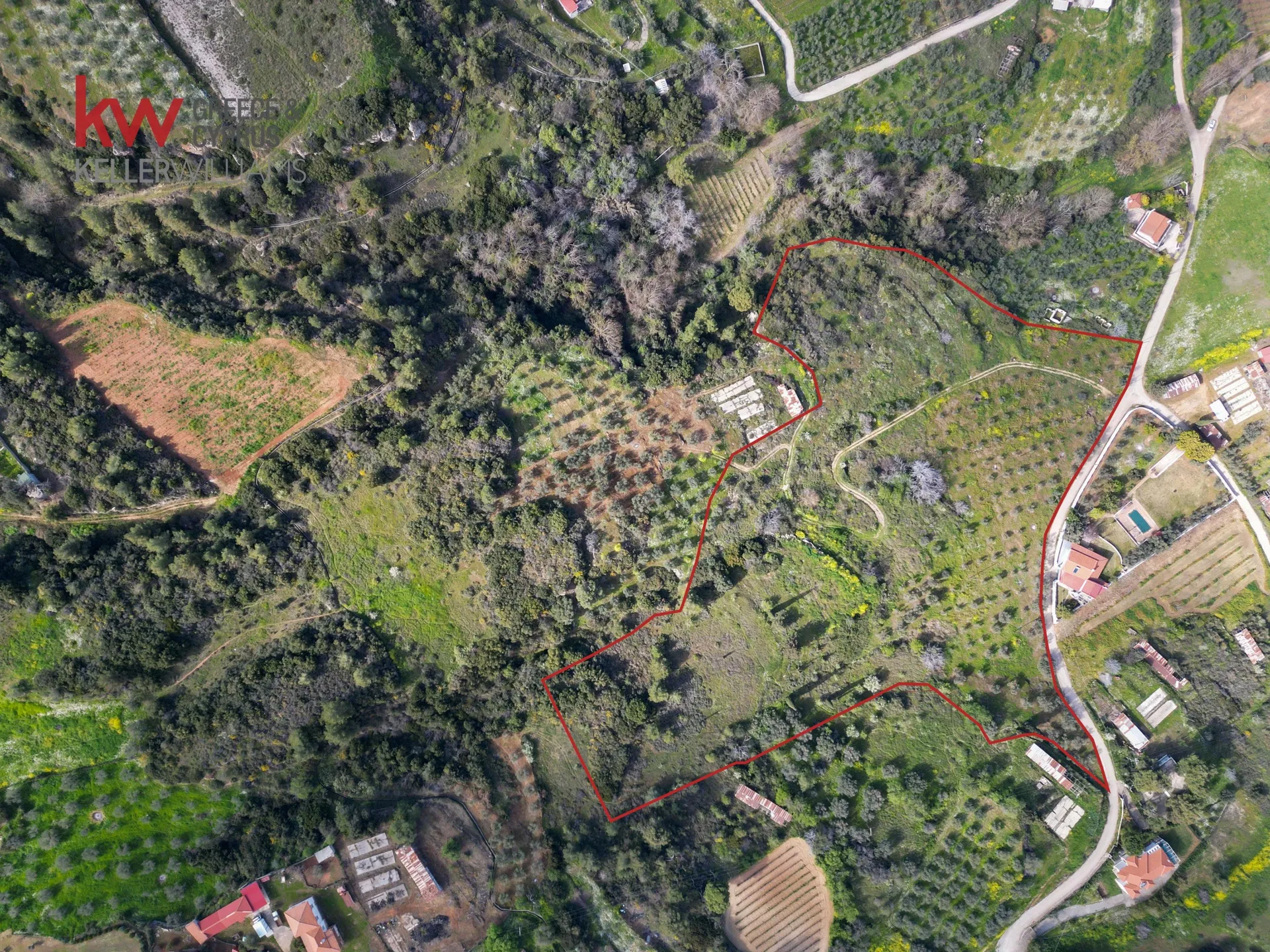 Plot 21900m²  - 5