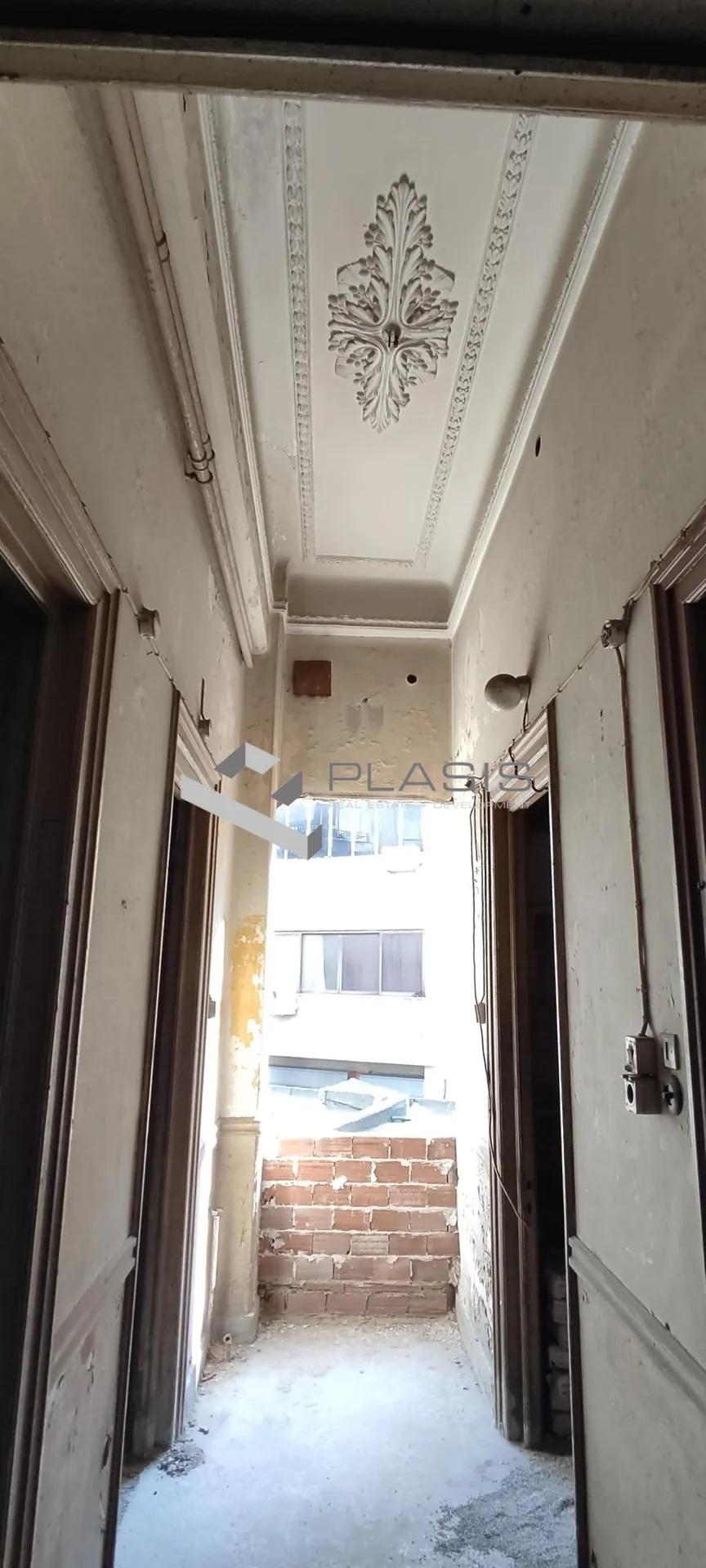 Αυτόνομο κτήριο γραφείων 450τ.μ.  - 2