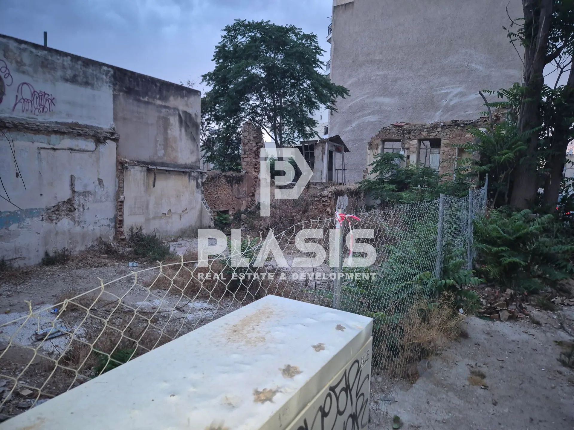 Plot 194m²  - 3