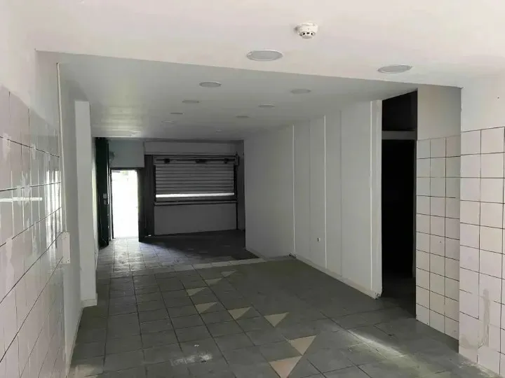 Shop 72m²  - 4