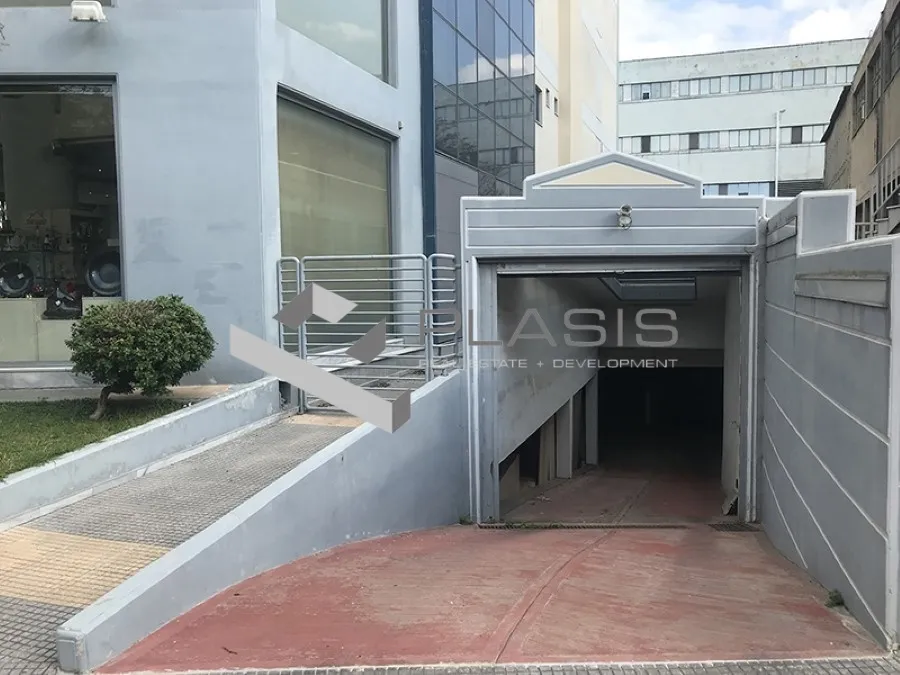 Standalone office building 4500m²  - 4