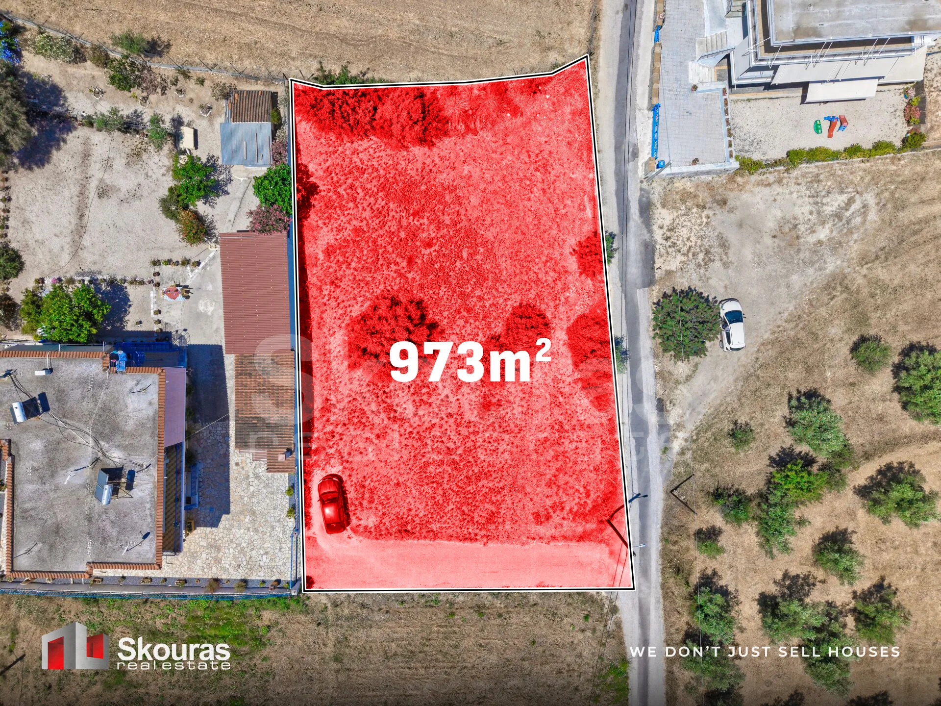 Plot 955m²  - 3