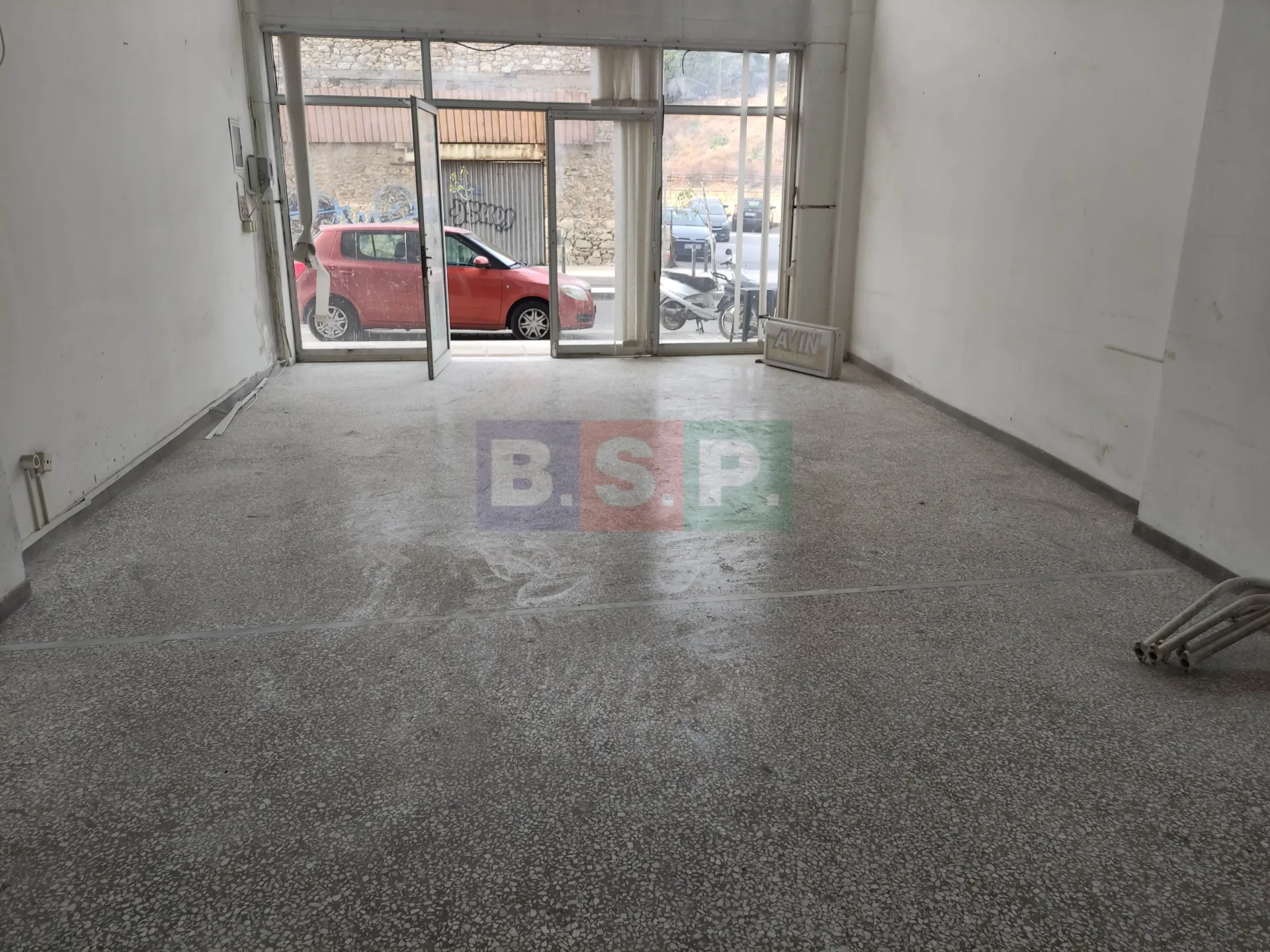 Shop 97m²  - 2