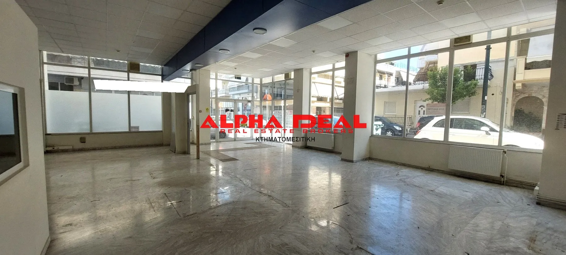 Κατάστημα 190τ.μ.  - 3