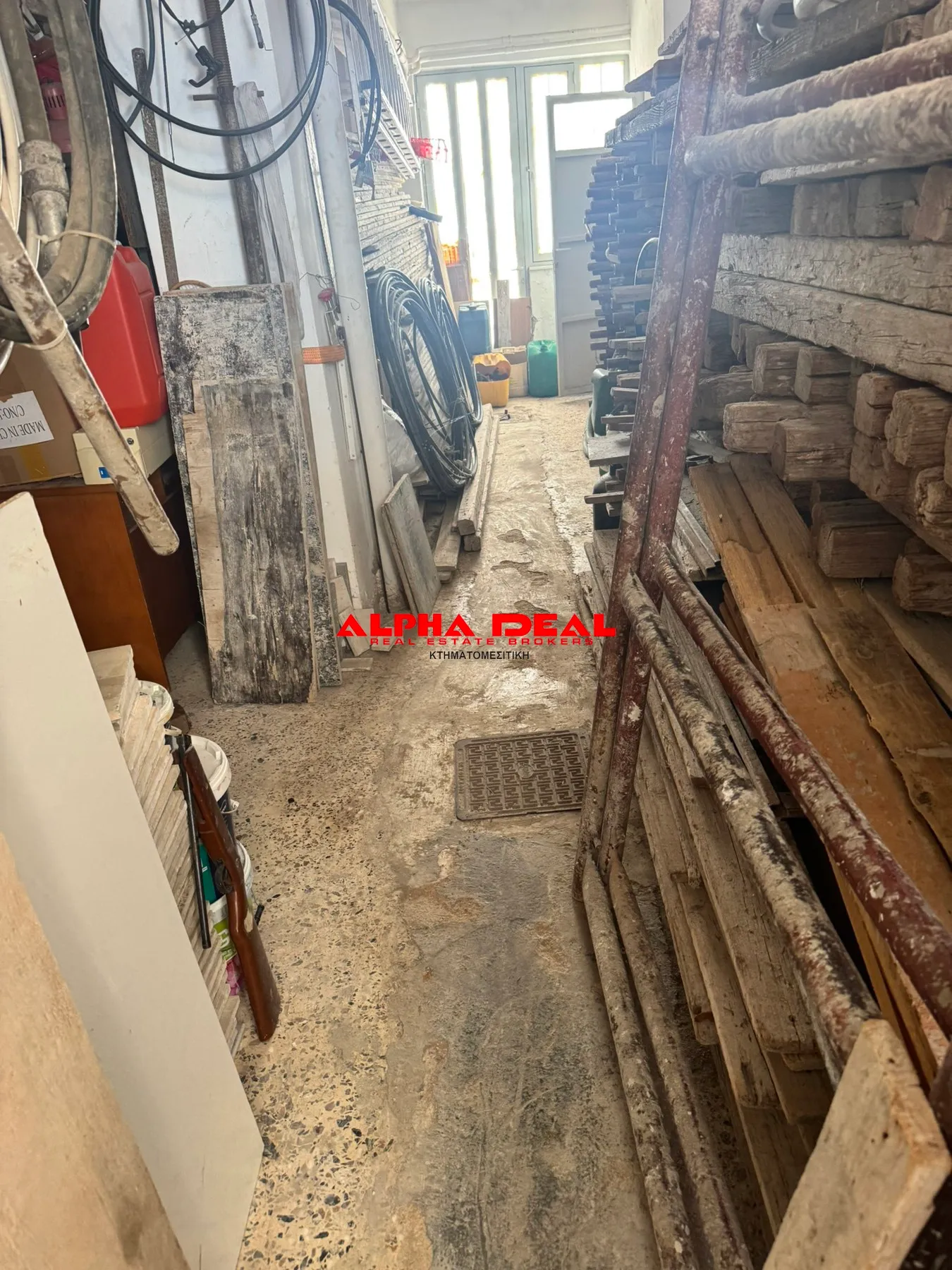 Warehouse 100m²  - 3