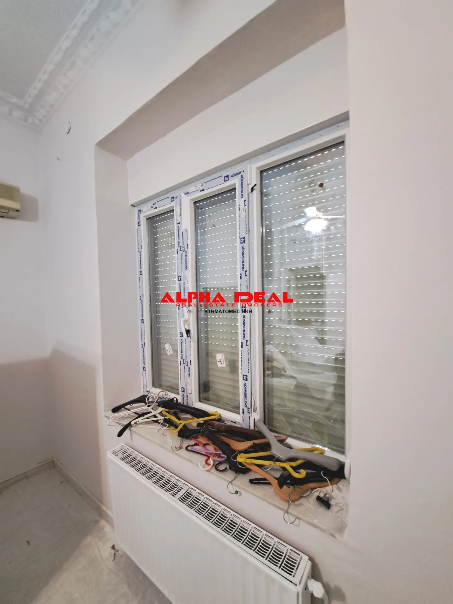 Standalone residential building 270m²  - 5