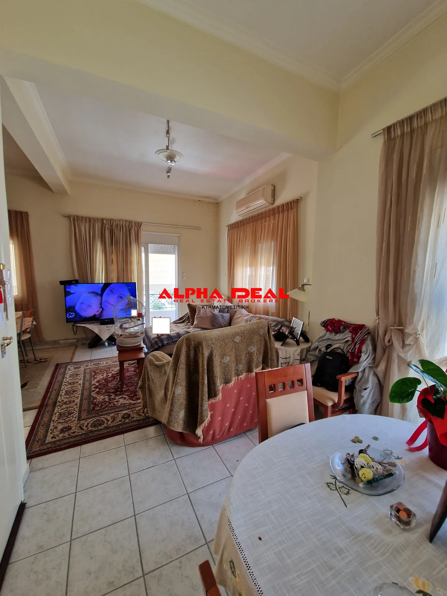 Standalone residential building 233m²  - 2