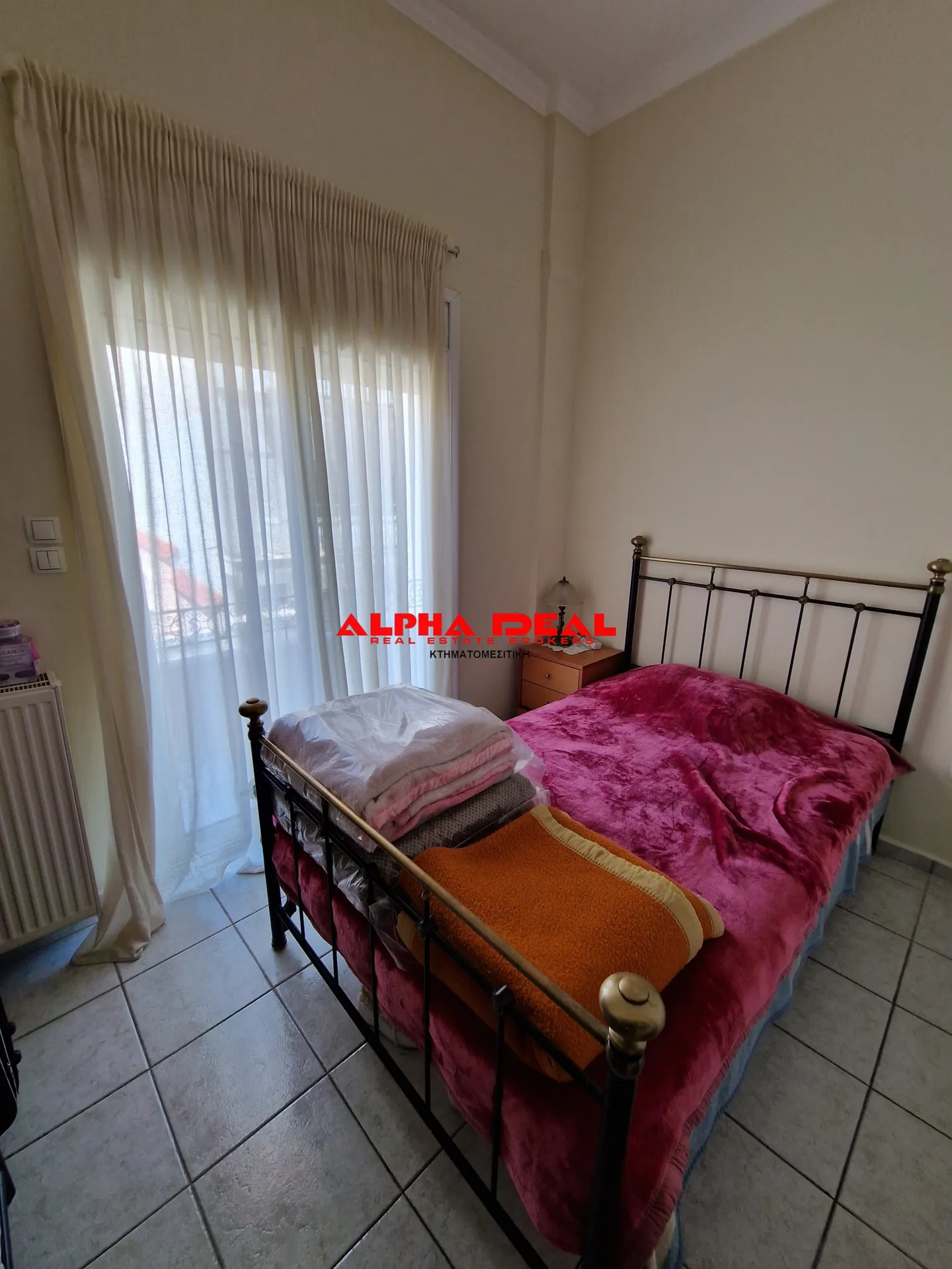 Standalone residential building 233m²  - 5