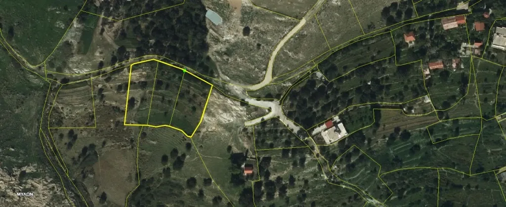 Plot 3228m²  - 3