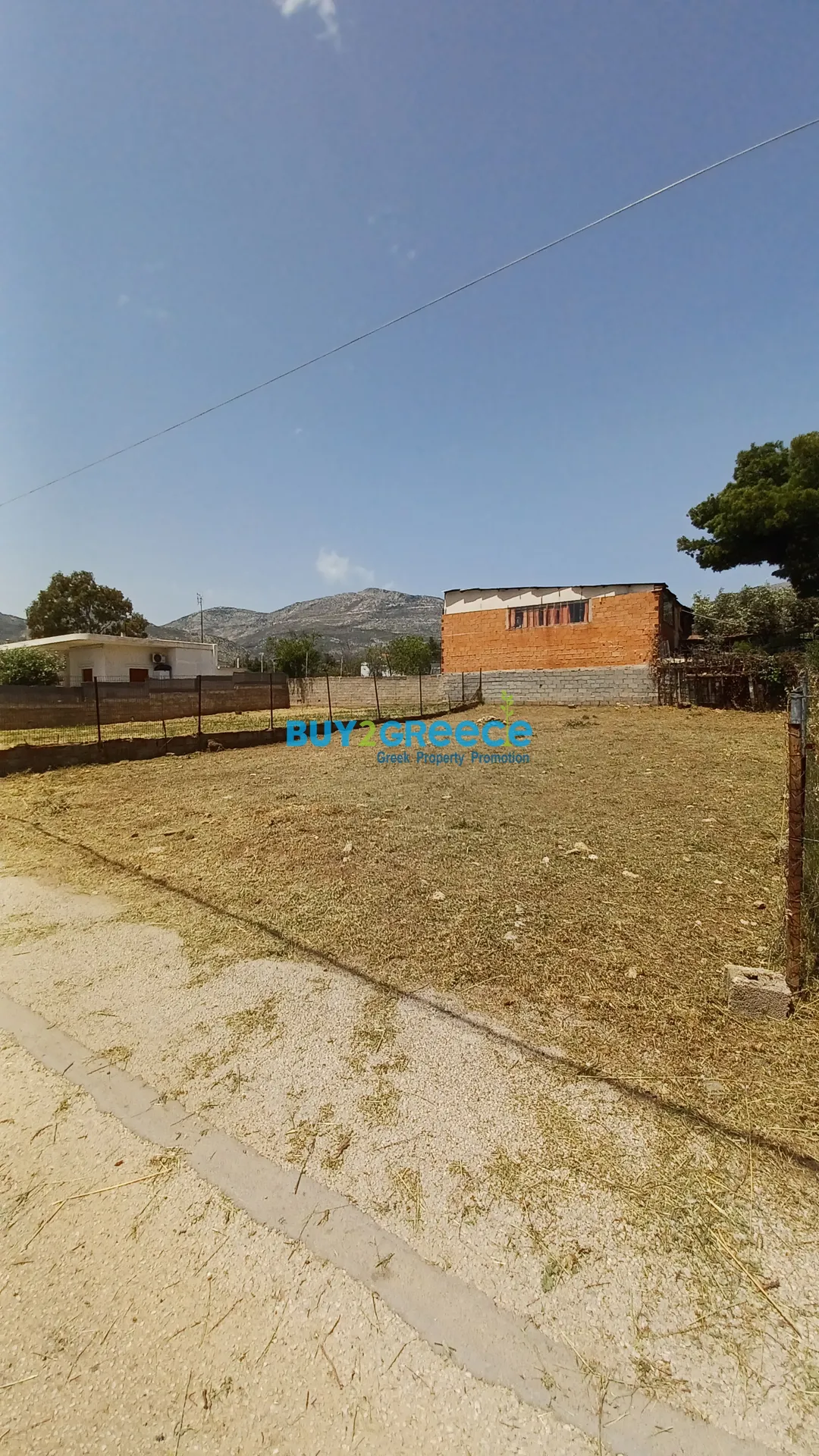 Plot 251m²  - 3