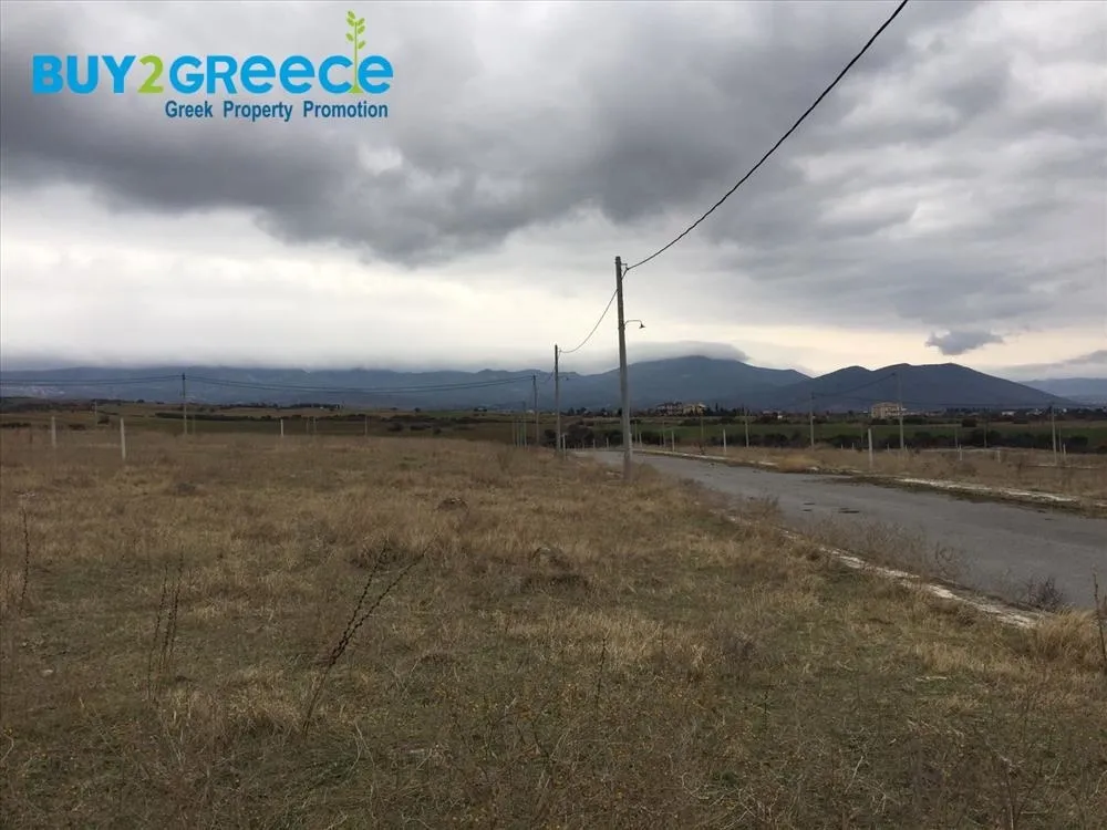 Οικόπεδο 402τ.μ.  - 4