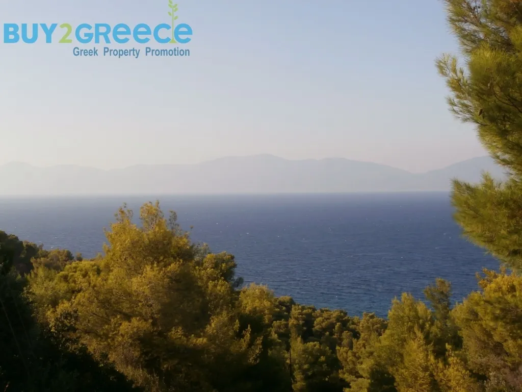 Οικόπεδο 1045τ.μ.  - 2