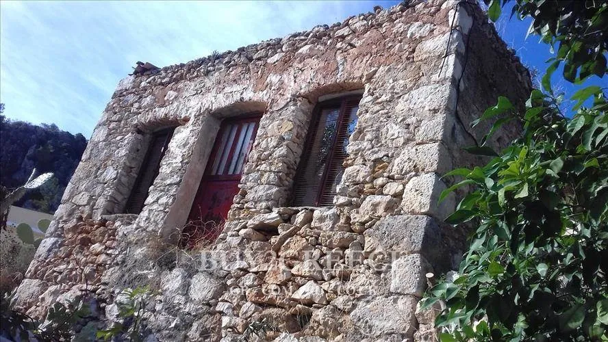 Οικόπεδο 305τ.μ.  - 3