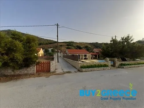 Plot 329m²  - 5