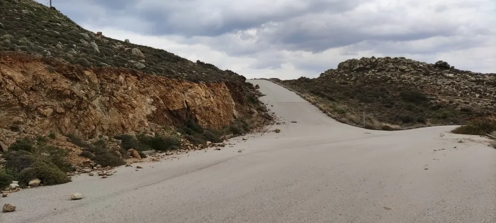Plot 654m²  - 2