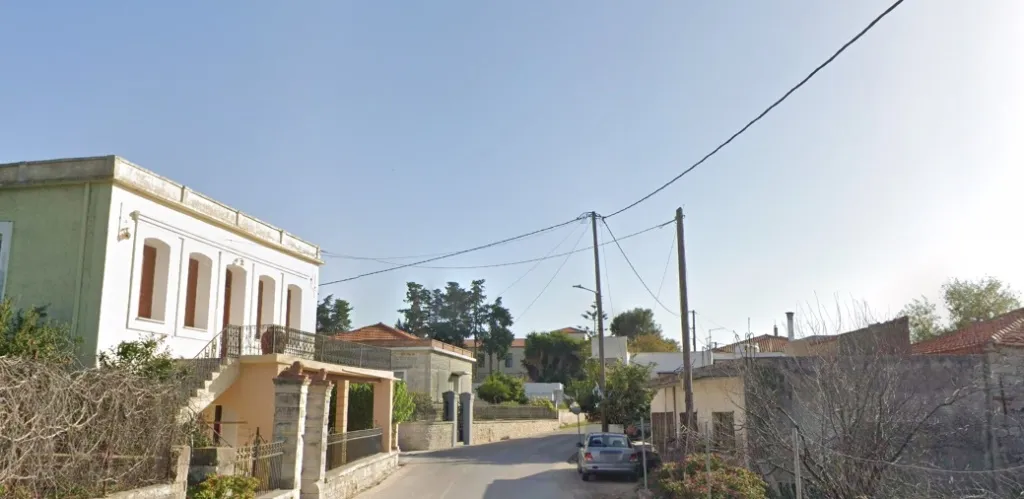 Οικόπεδο 399τ.μ.  - 5