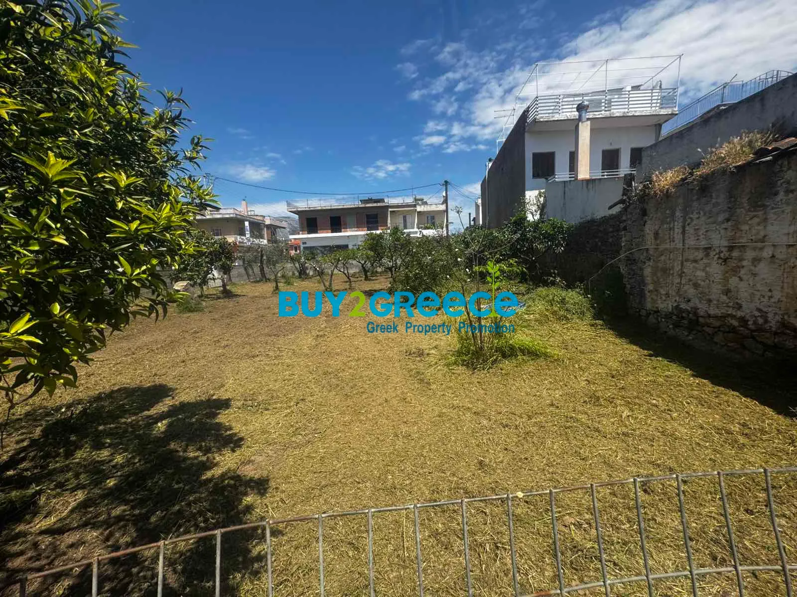 Standalone residential building 344m²  - 4