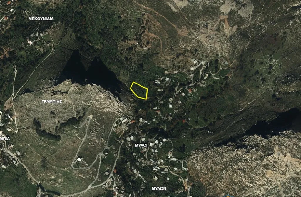 Plot 3676m²  - 2