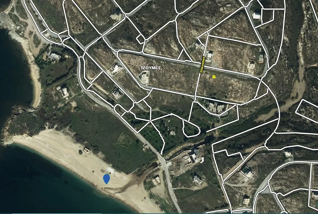Plot 444m²  - 2