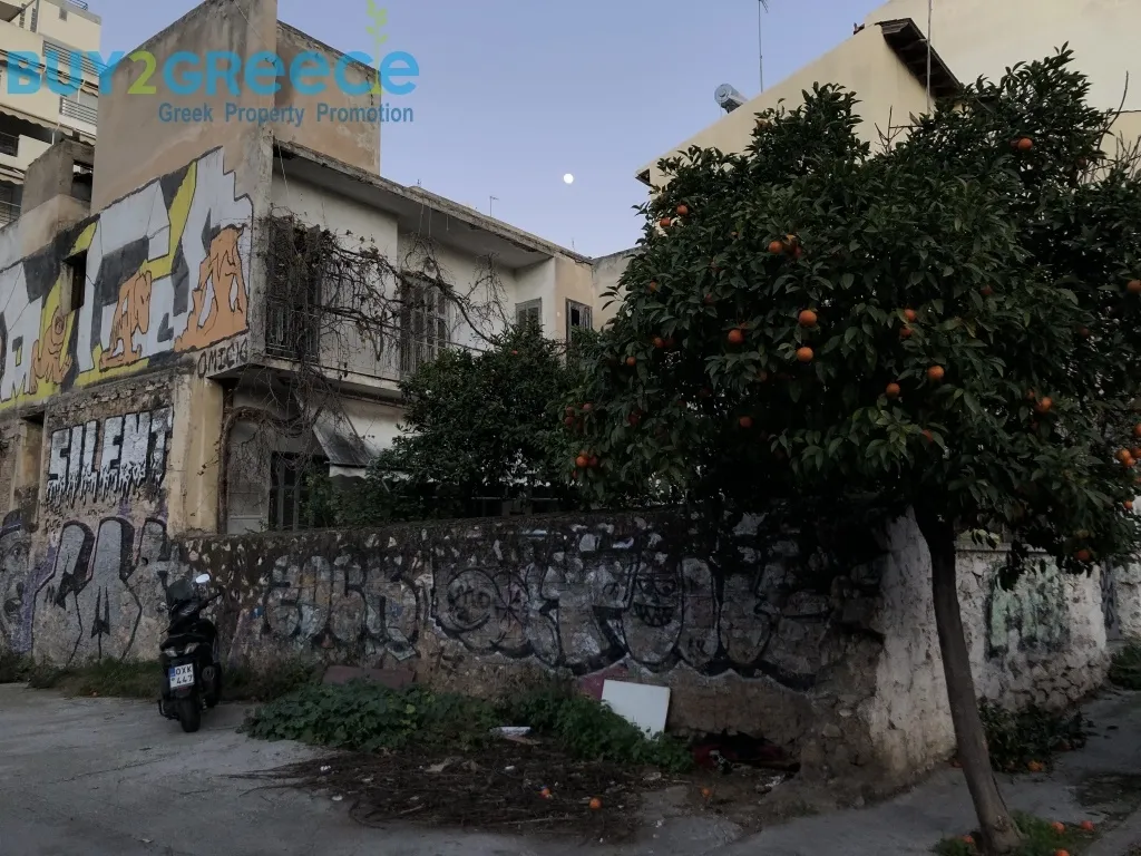 Οικόπεδο 210τ.μ.  - 4