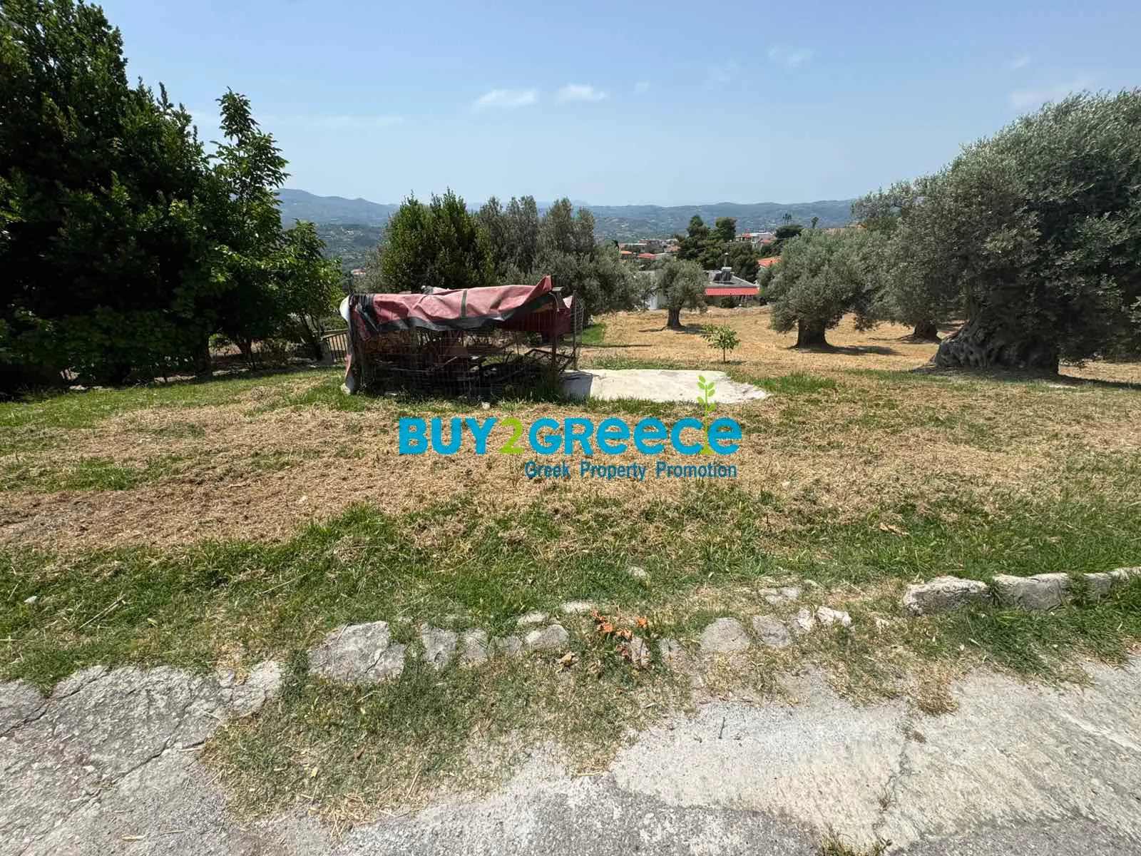 Plot 679m²  - 3