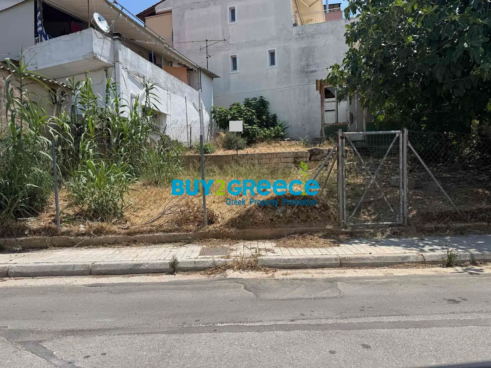 Plot 200m²  - 2