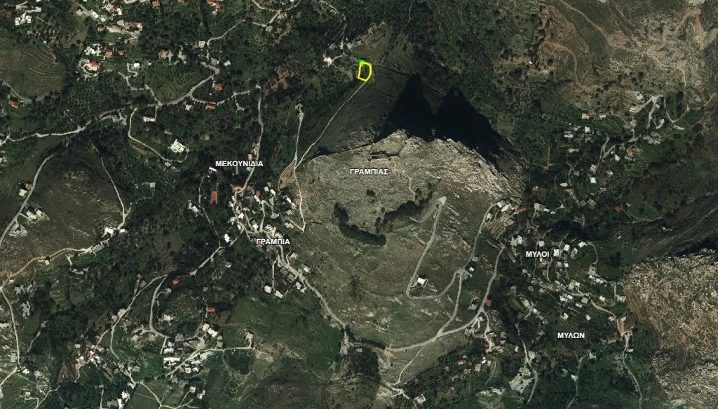 Οικόπεδο 1035τ.μ.  - 2