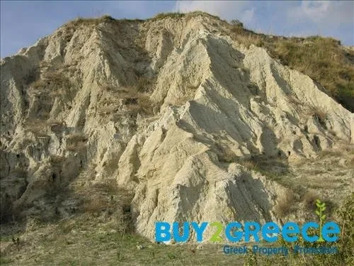 Αγροτεμάχιο 17000τ.μ.  - 4