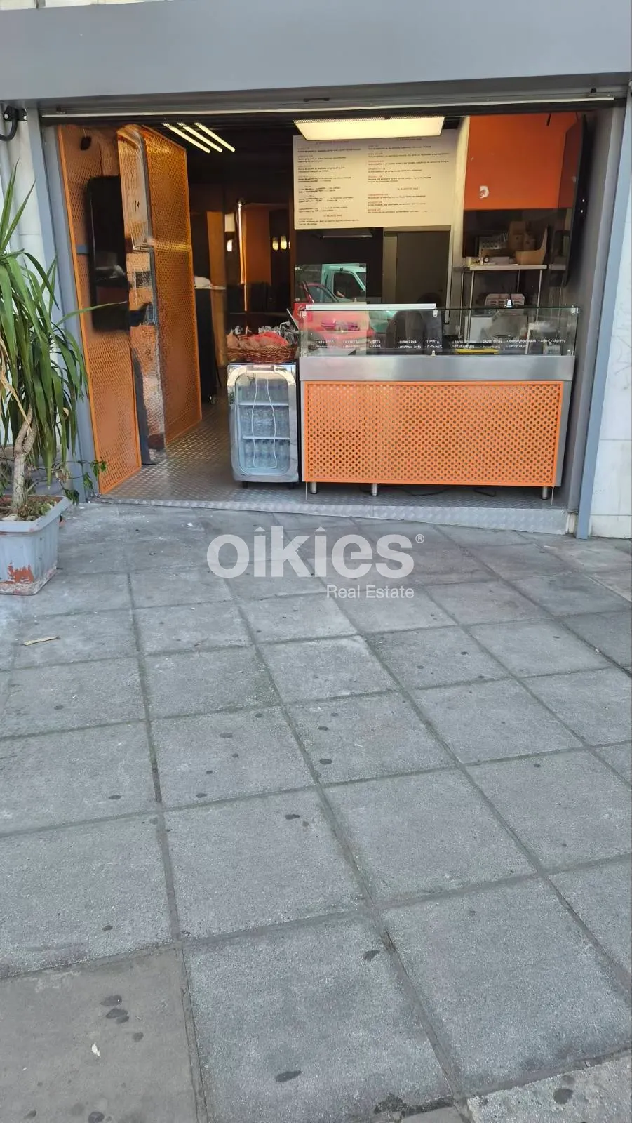 Επιχείρηση 155τ.μ.  - 2