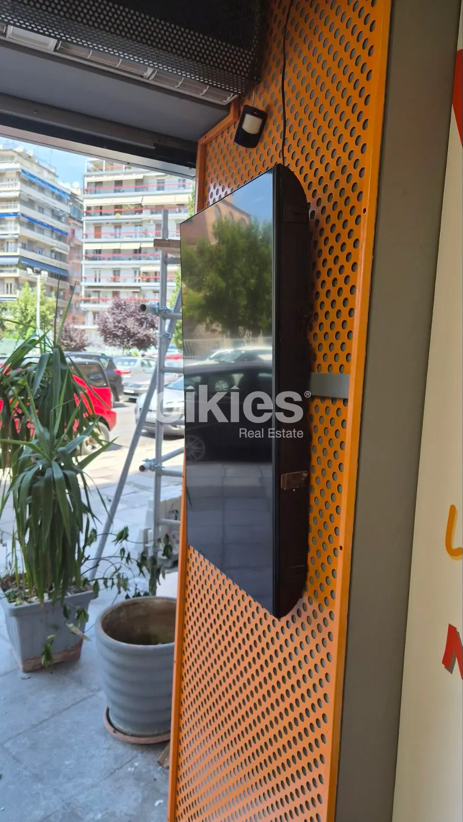Επιχείρηση 155τ.μ.  - 3
