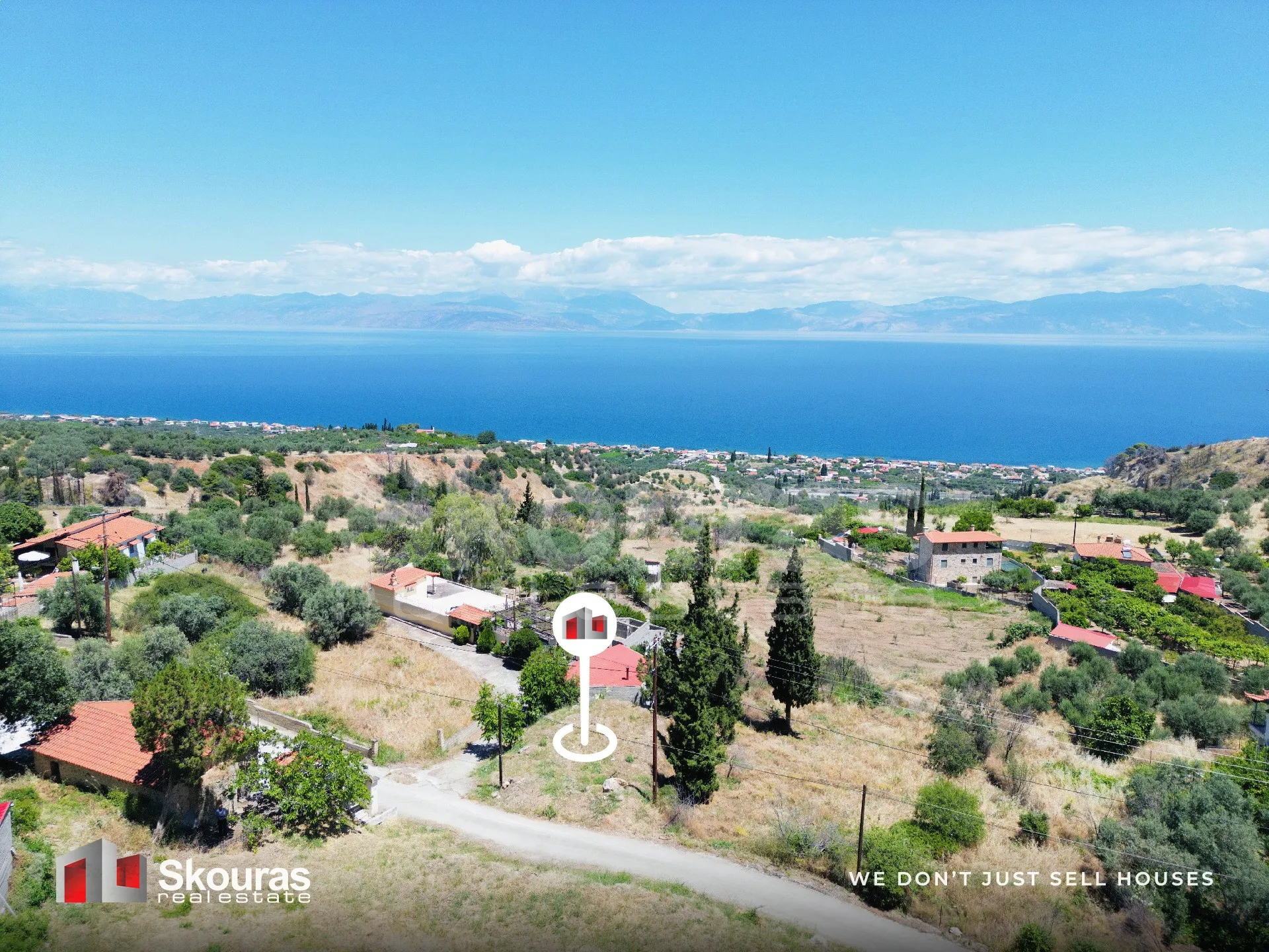 Οικόπεδο 230τ.μ.  - 3