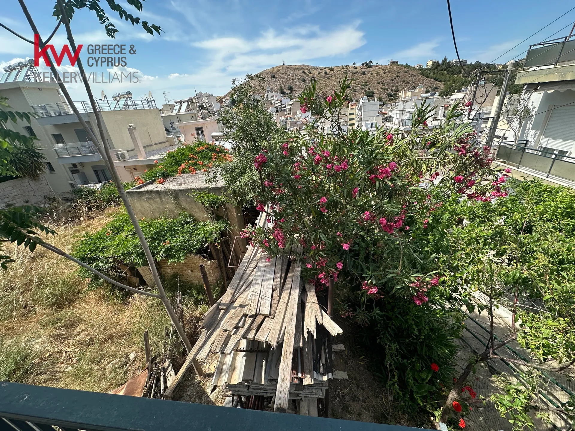 Plot 179m²  - 2