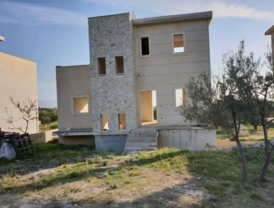 Μεζονέτα 390τ.μ.  - 2