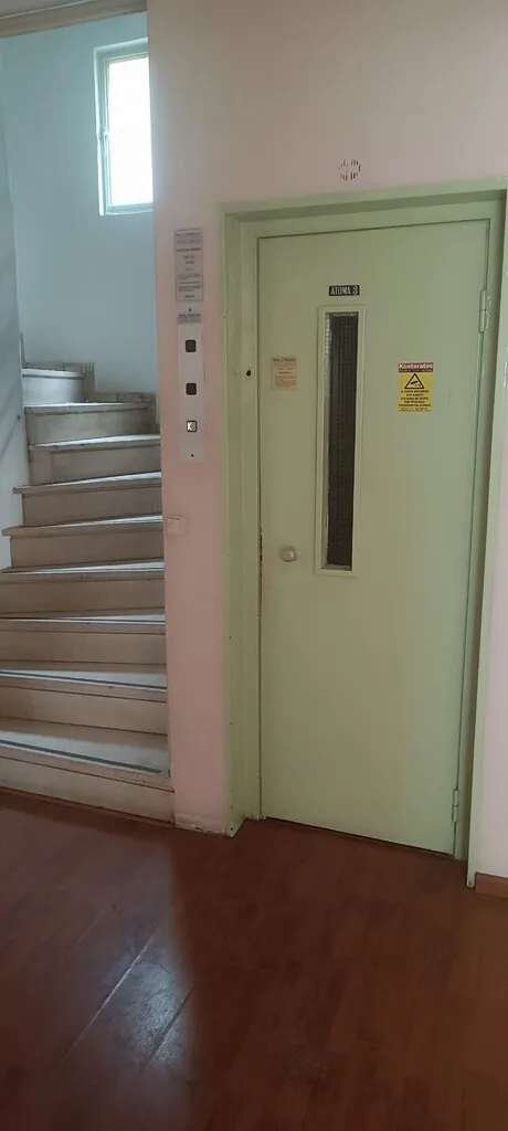 Αυτόνομο κτήριο κατοικιών 580τ.μ.  - 4
