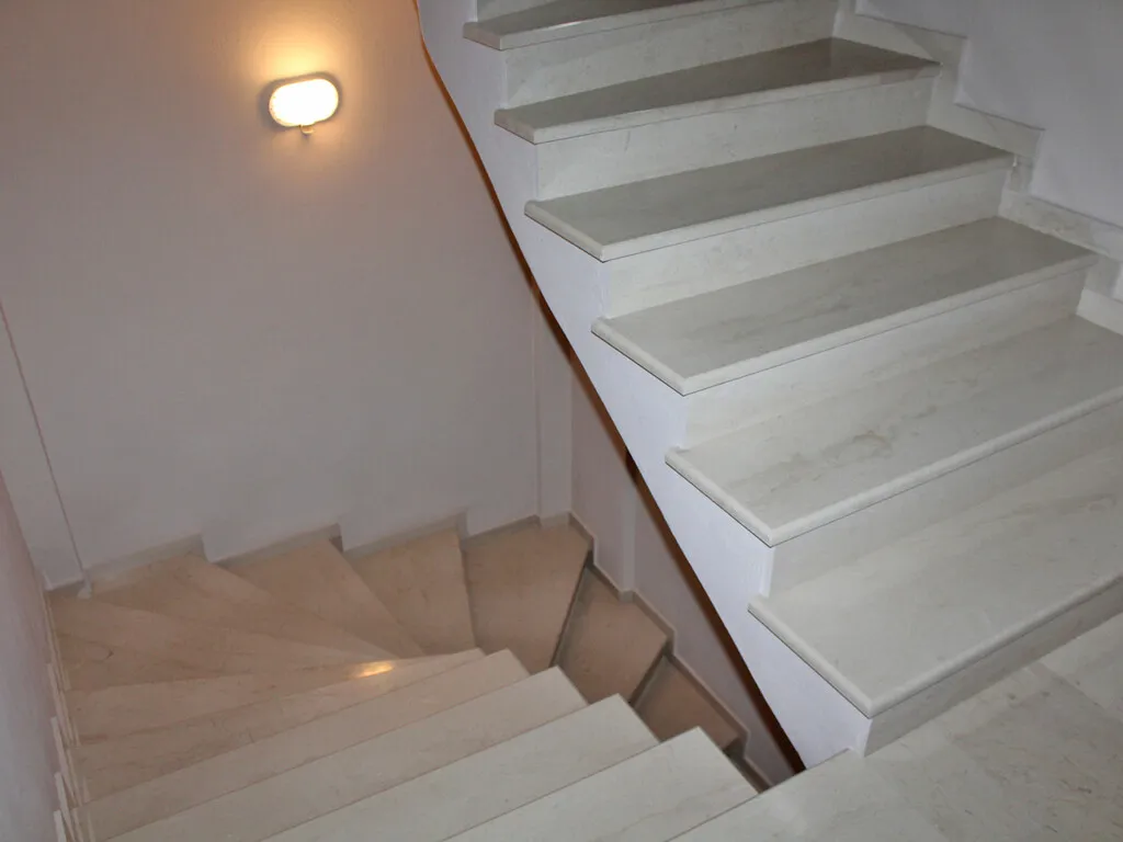 Detached house 242m²  - 5